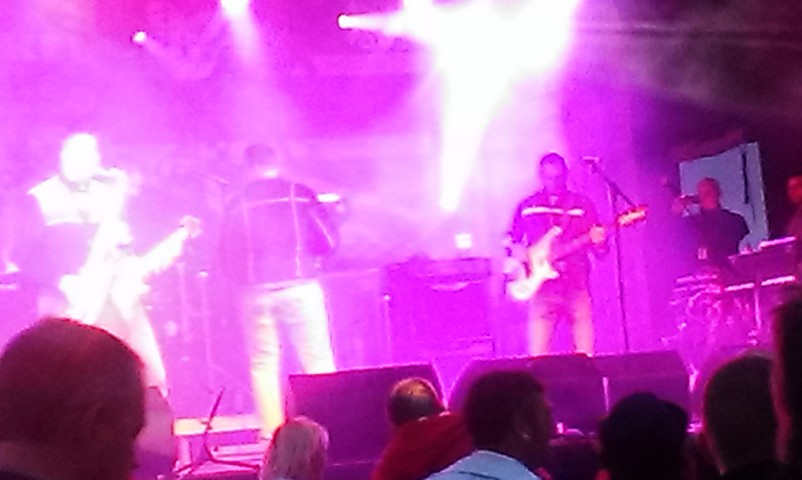 Back With Mods Photo 3